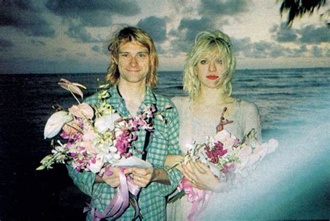 is courtney love married.